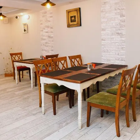 Hotel Bulvar Shevchenko