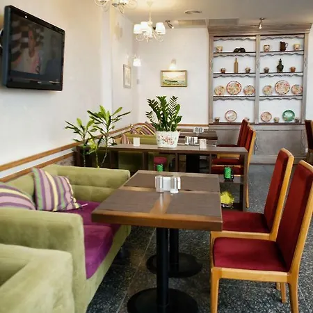 Hotel Bulvar Shevchenko